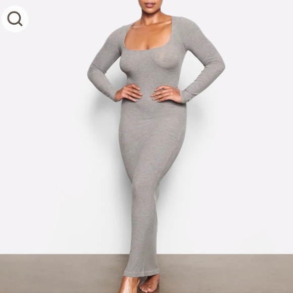 NWT Skims Lounge Ribbed Long Sleeve Scoop Neck Maxi Dress in Heather Gray - Picture 1 of 7